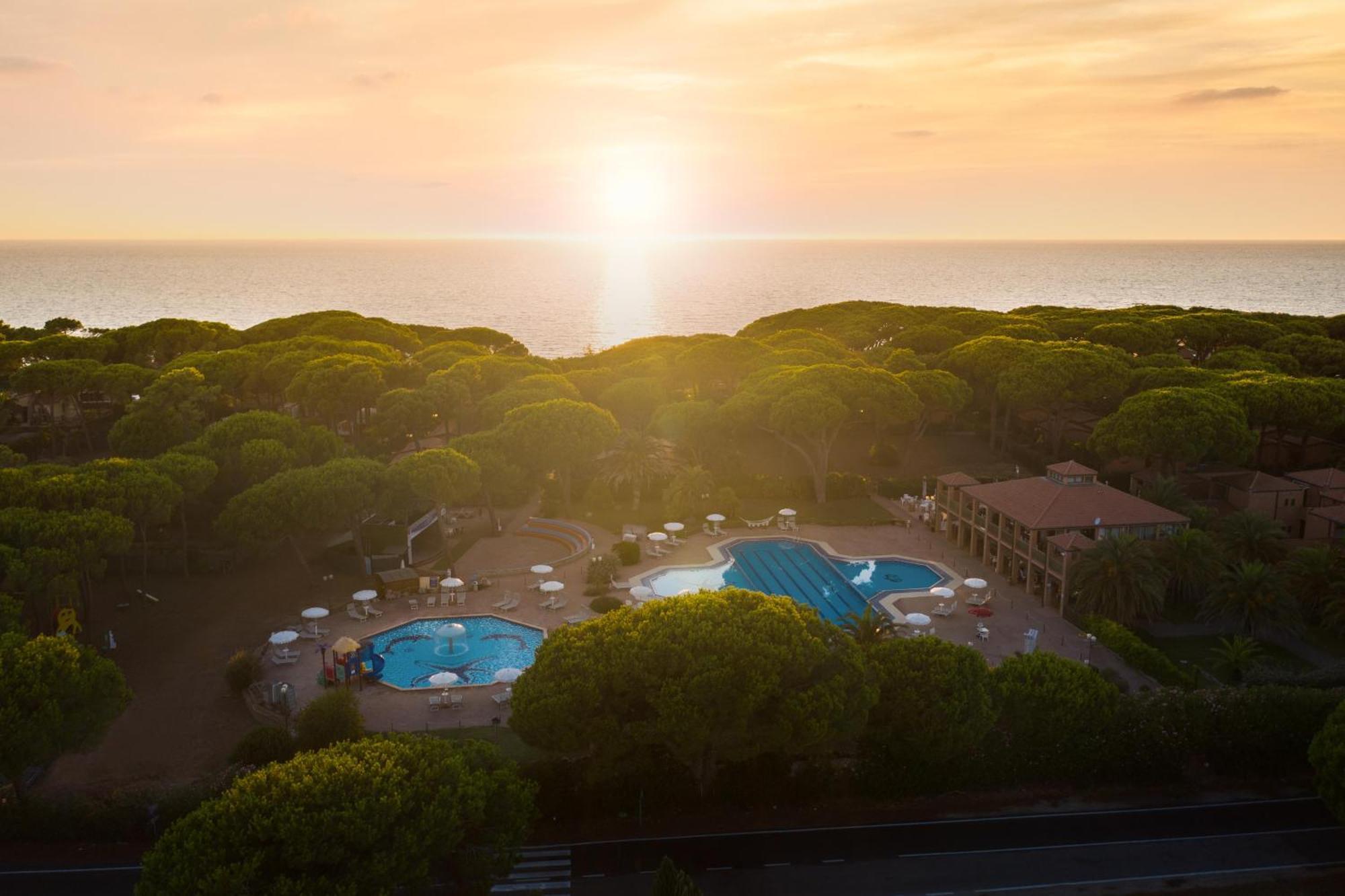 Argentario Camping Village Albinia Esterno foto Club Hotel Panorama