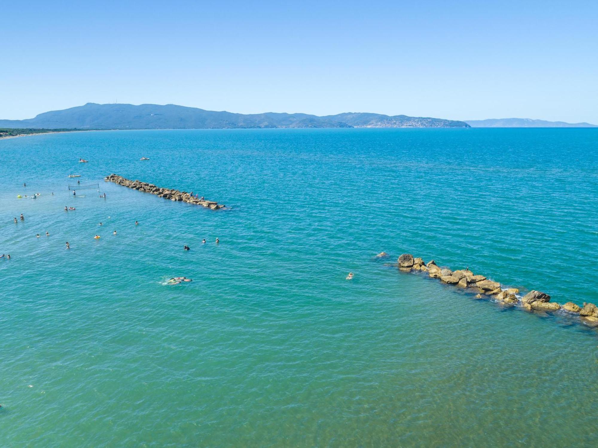 Argentario Camping Village Albinia Esterno foto The bay of Vlora